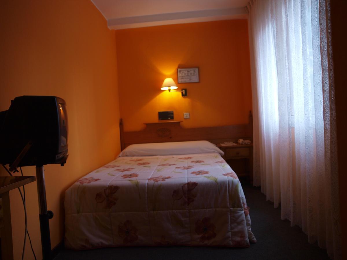 Hotel Paris Gijon Exterior photo
